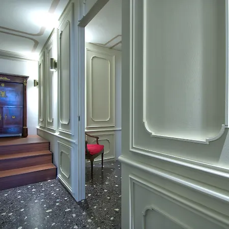 Gritti Grand Canal 아파트 *