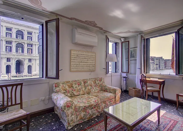 Апартаменты Gritti Grand Canal Венеция