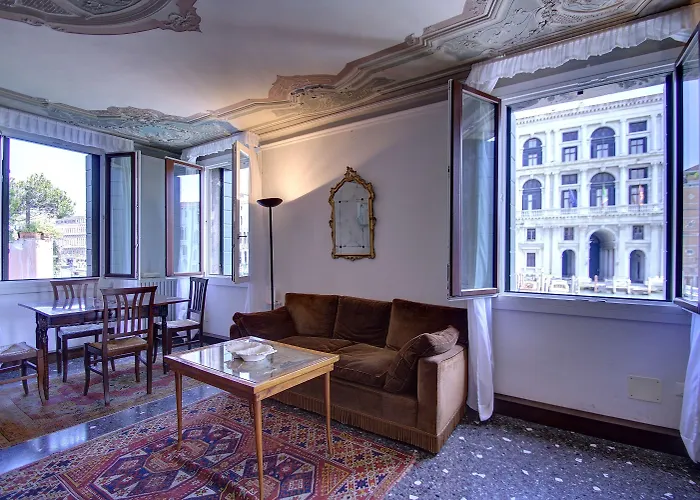 Gritti Grand Canal Венеция