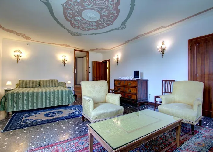 Gritti Grand Canal Апартаменты *